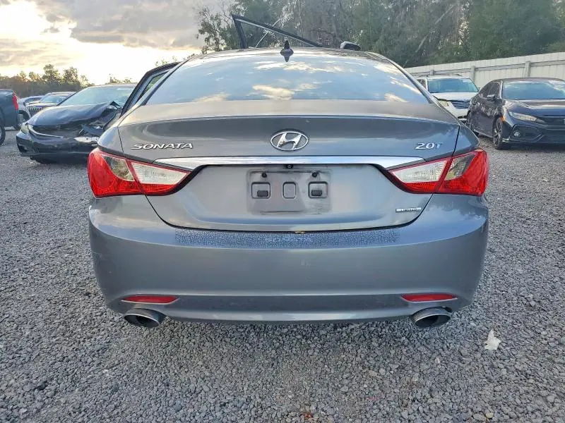 2013 HYUNDAI SONATA SE  