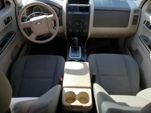 2010 FORD ESCAPE XLS  