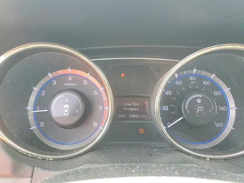 2012 HYUNDAI SONATA GLS  