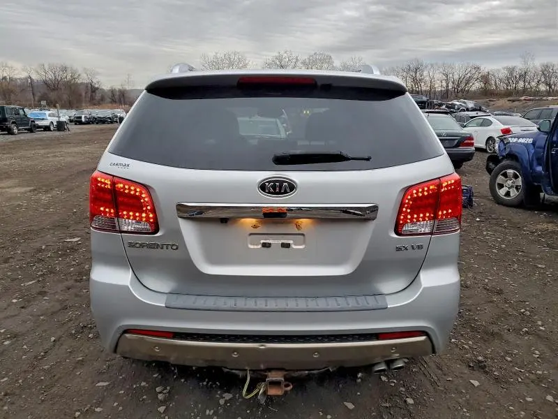 2011 KIA SORENTO SX  