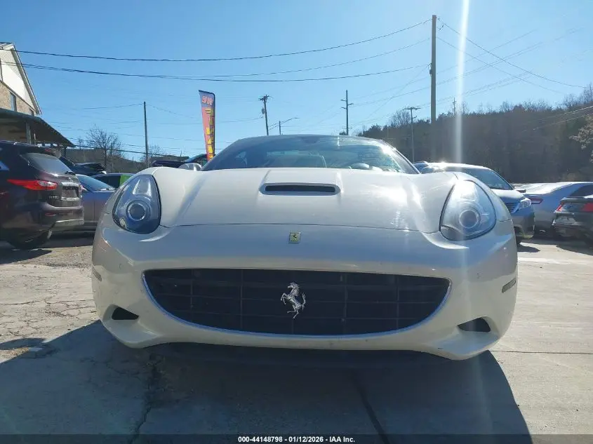 2013 FERRARI CALIFORNIA  