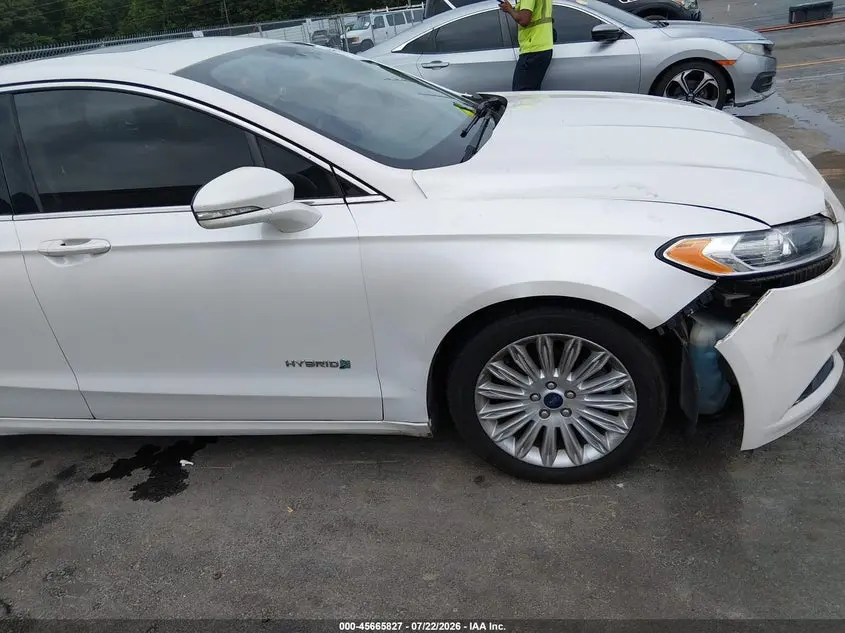 2015 FORD FUSION HYBRID SE