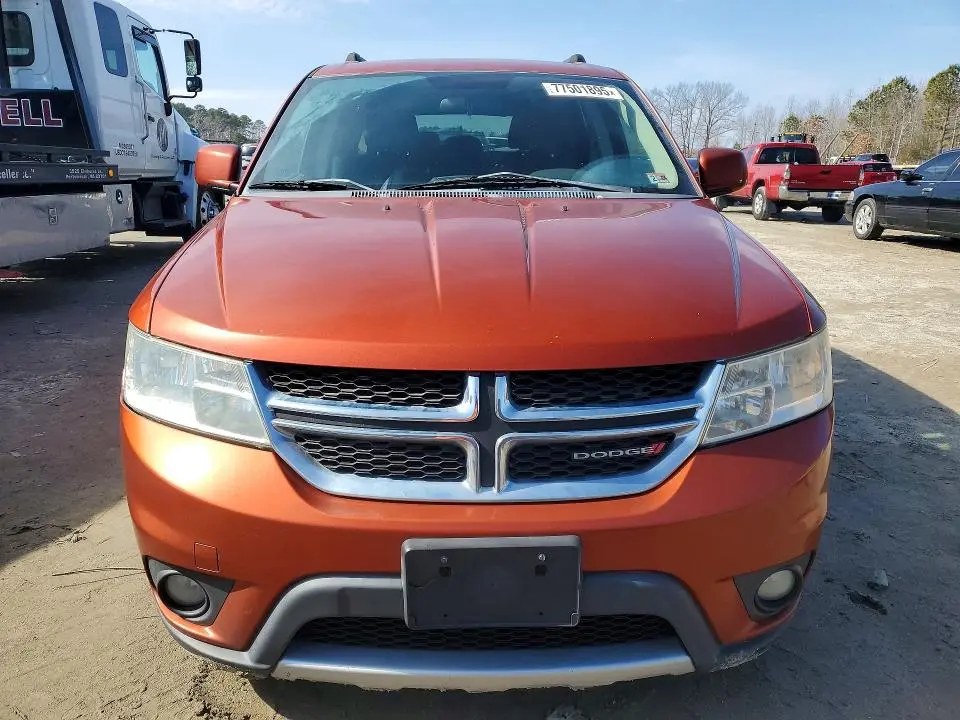 2012 DODGE JOURNEY SXT  