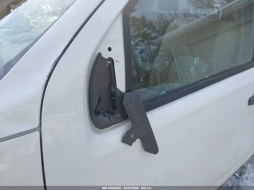 2014 NISSAN FRONTIER SV