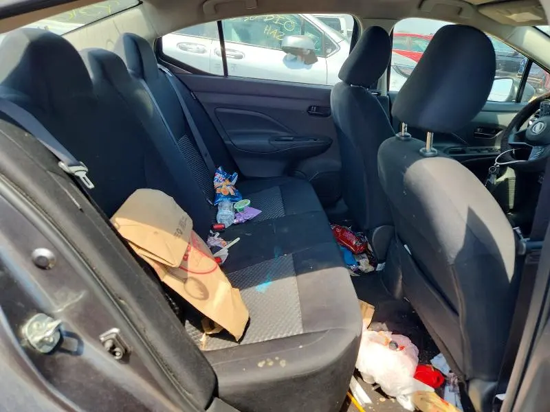 2023 NISSAN VERSA S  