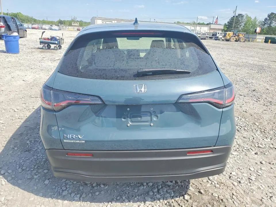 2025 HONDA HR-V LX  