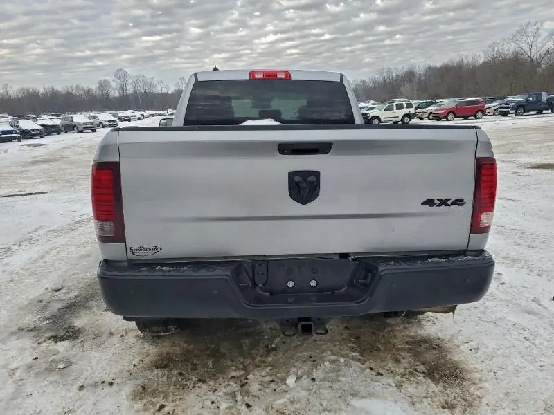 2021 RAM 1500 CLASSIC SLT  