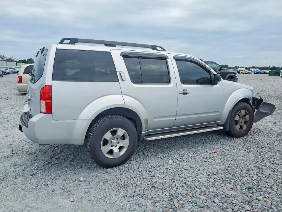 2010 NISSAN PATHFINDER S FE+  