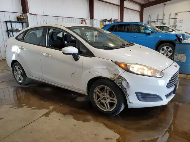 2017 FORD FIESTA SE  