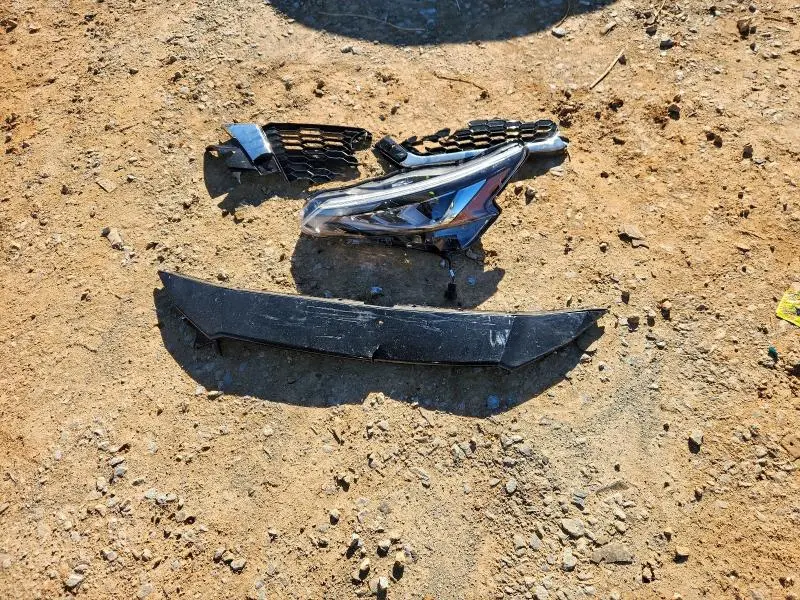 2019 NISSAN ALTIMA SR  