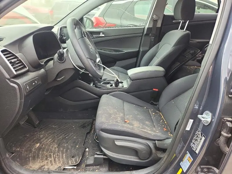 2020 HYUNDAI TUCSON SE  