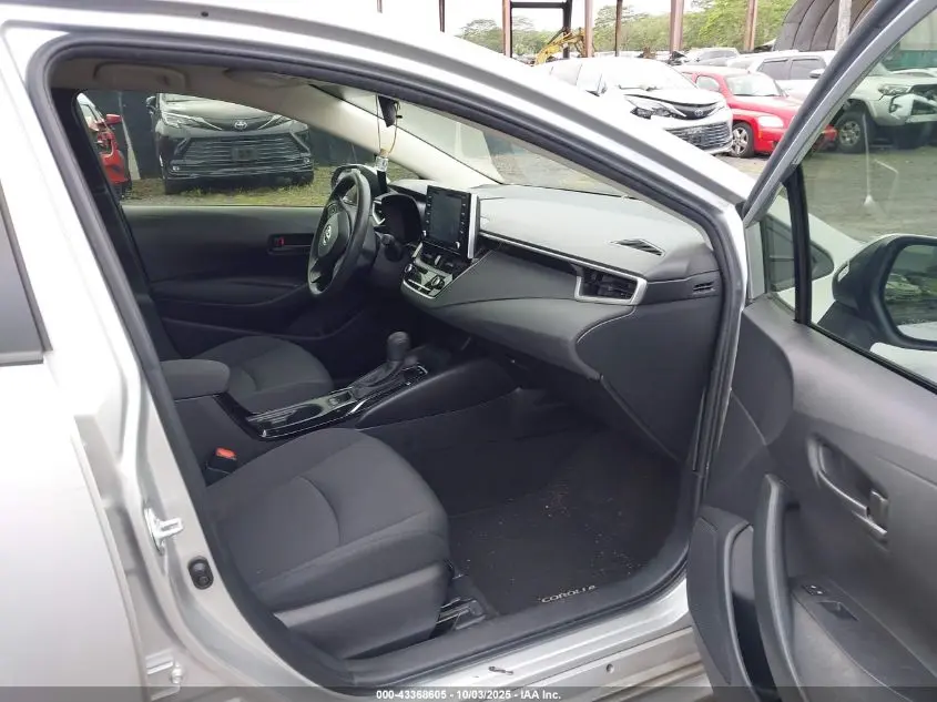 2022 TOYOTA COROLLA HYBRID LE