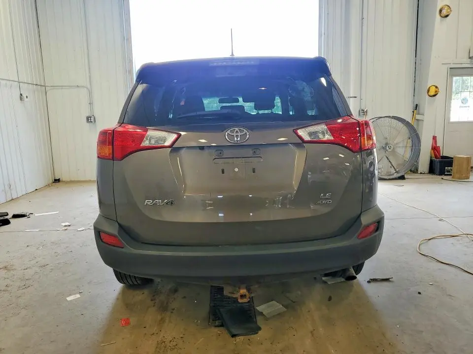 2014 TOYOTA RAV4 LE  