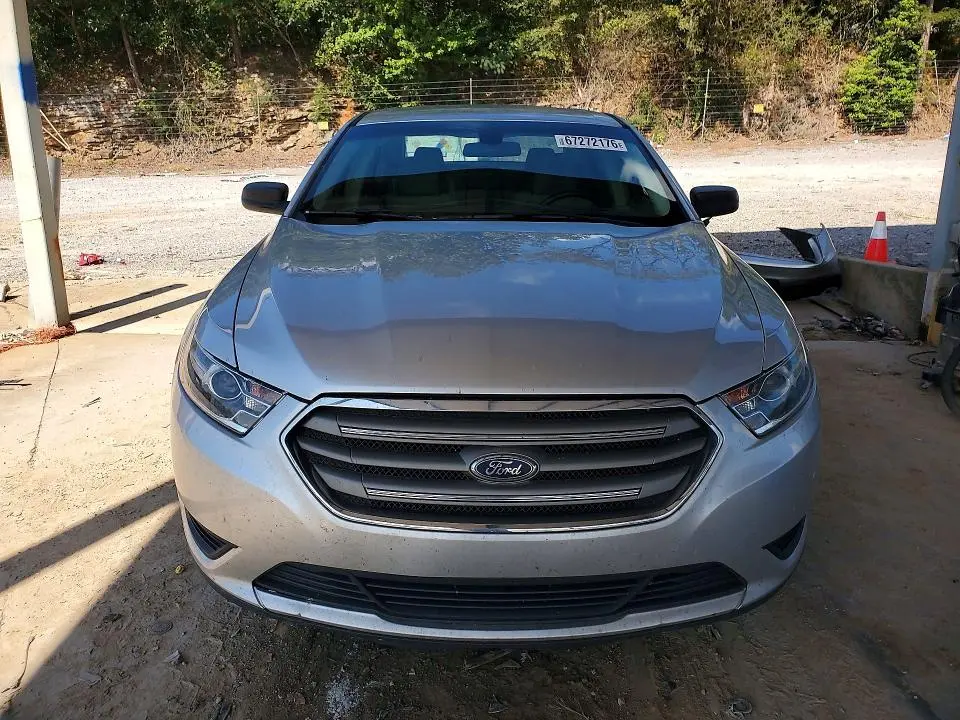 2016 FORD TAURUS SE  