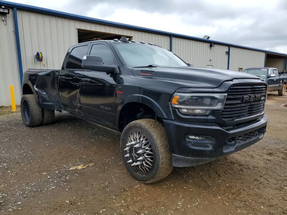 2022 RAM 3500 LARAMIE  