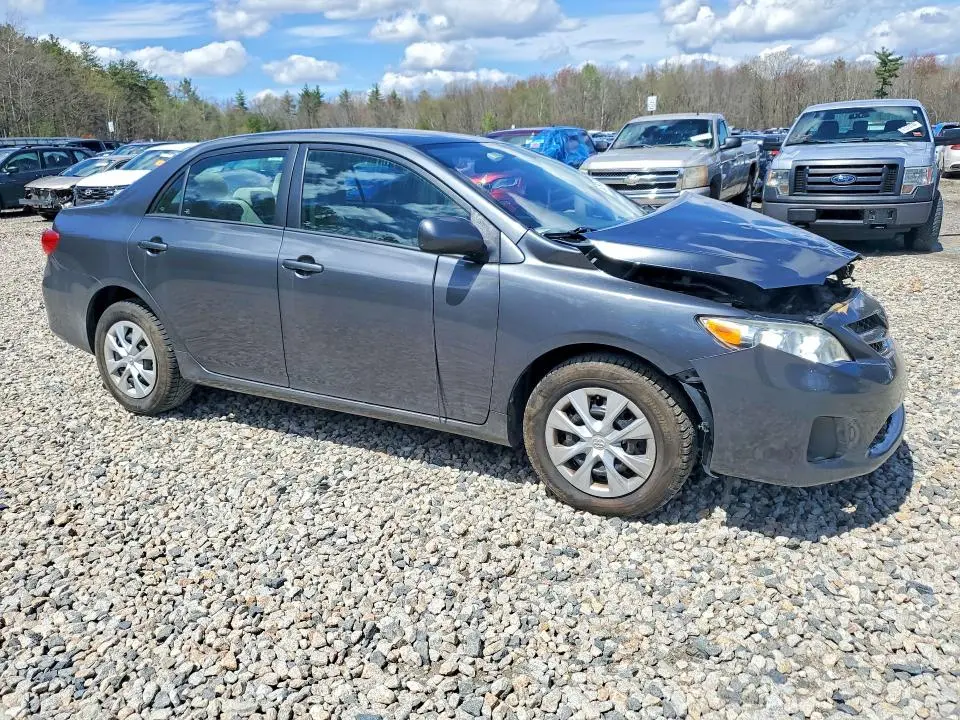 2011 TOYOTA COROLLA LE  