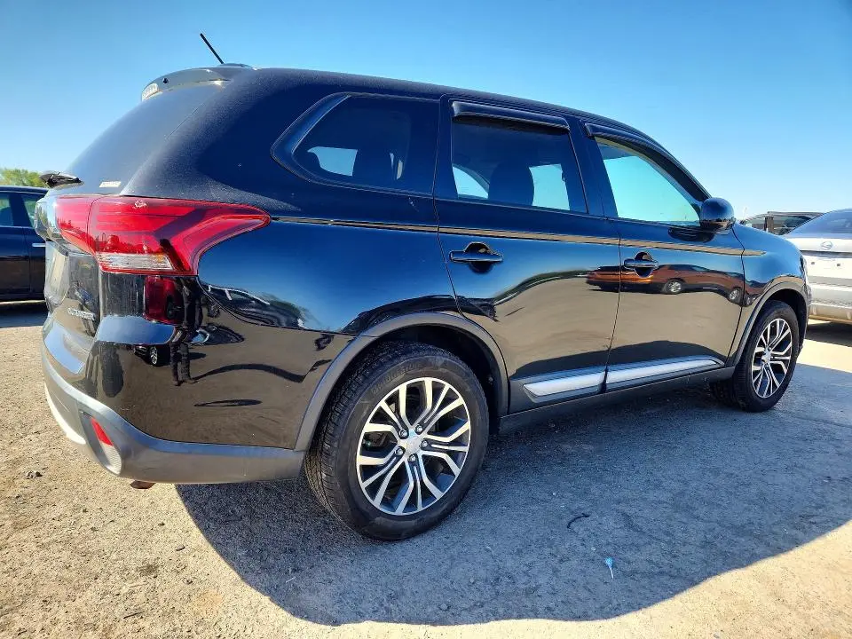 2016 MITSUBISHI OUTLANDER SE  