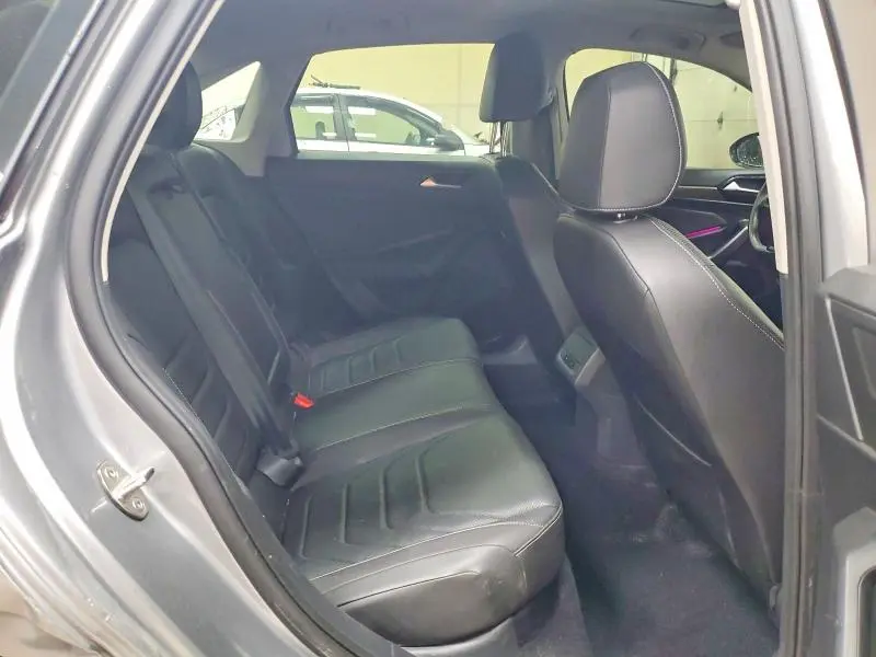2021 VOLKSWAGEN JETTA SEL PREMIUM  