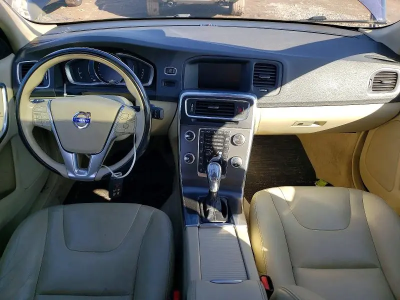 2016 VOLVO S60 PREMIER  