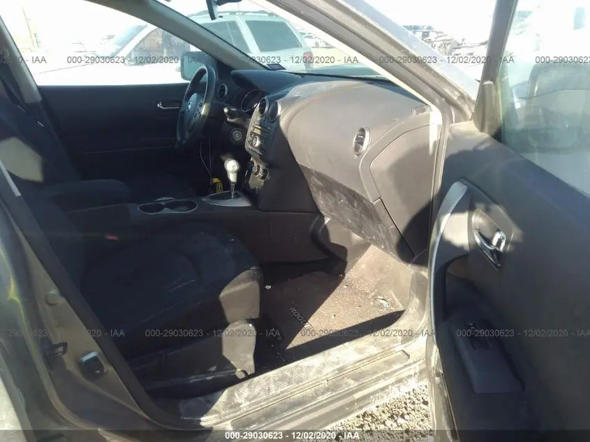 2013 NISSAN ROGUE S