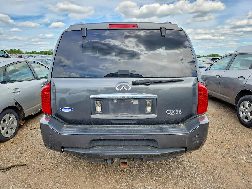 2010 INFINITI QX56 BASE  