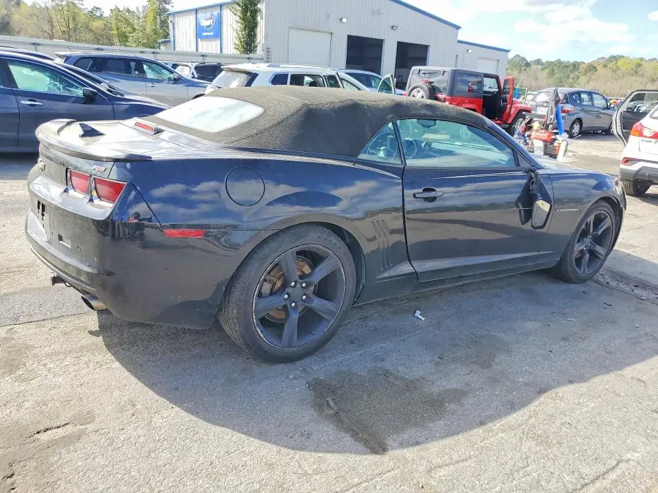 2011 CHEVROLET CAMARO LT  