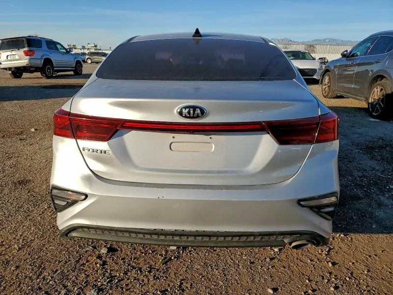 2020 KIA FORTE FE  