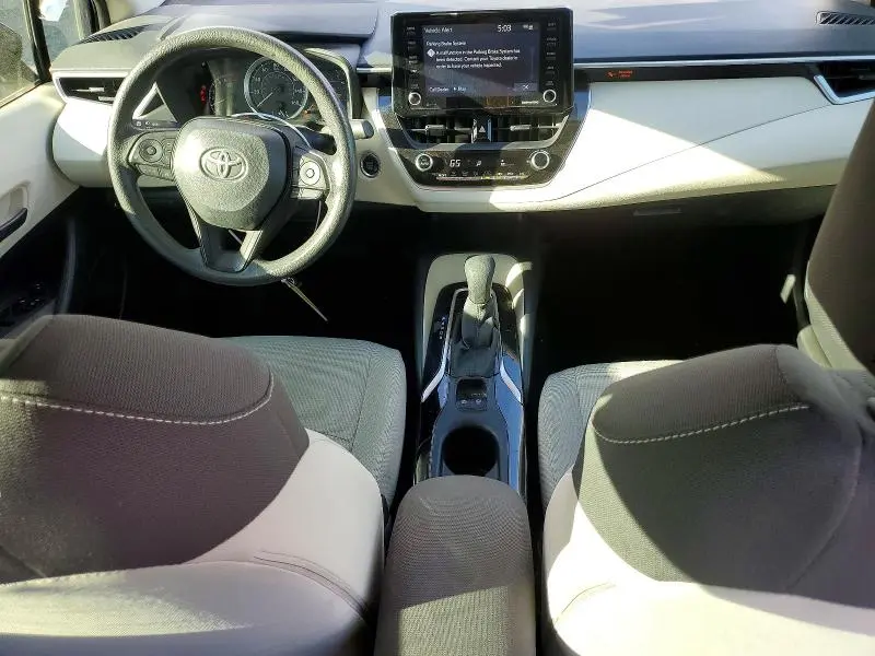 2022 TOYOTA COROLLA LE  