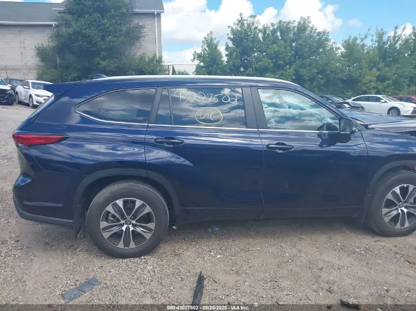 2023 TOYOTA HIGHLANDER XLE