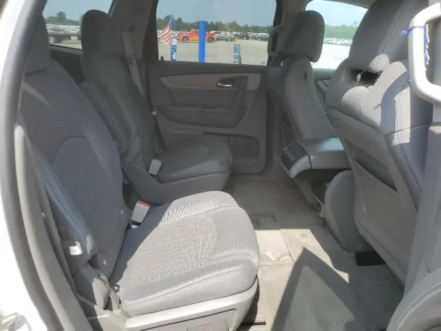 2017 CHEVROLET TRAVERSE LT  