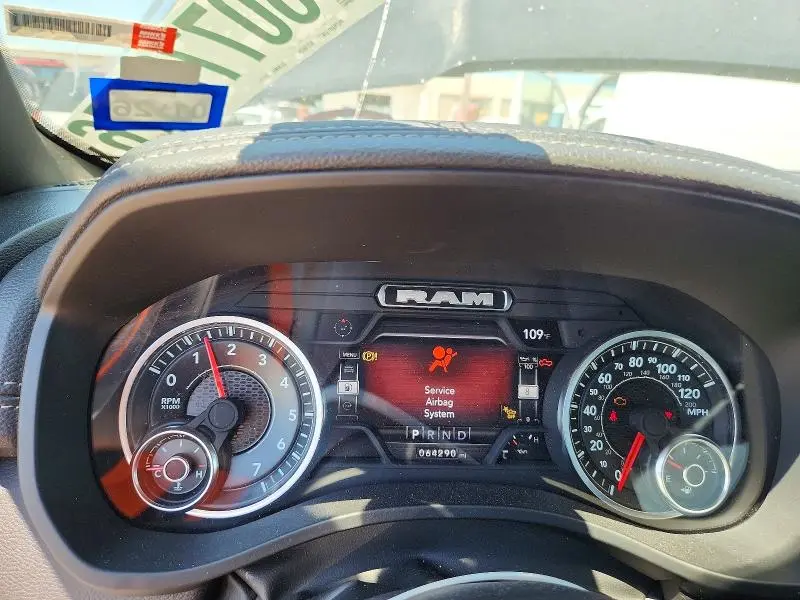 2024 RAM 1500 LARAMIE  