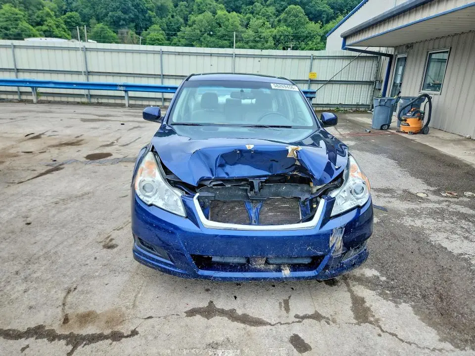 2010 SUBARU LEGACY 2.5I PREMIUM  