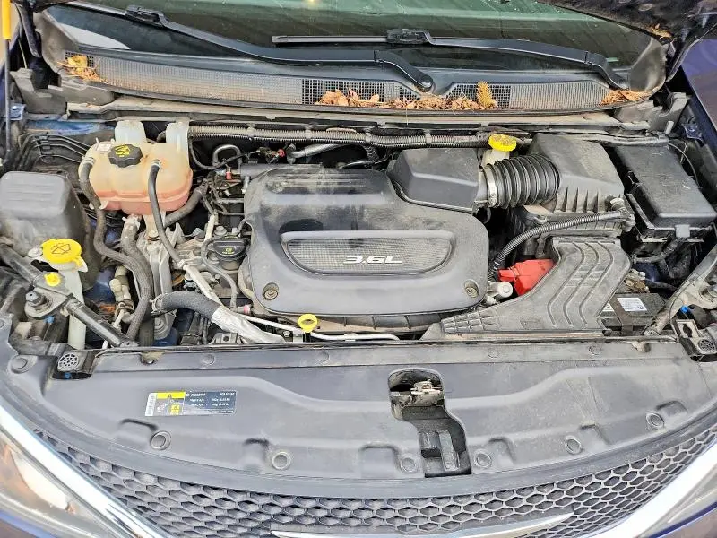 2017 CHRYSLER PACIFICA TOURING L PLUS  