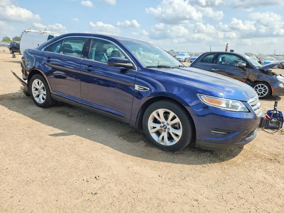 2011 FORD TAURUS SEL  