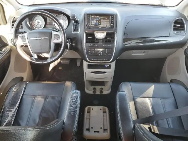 2013 CHRYSLER TOWN & COUNTRY TOURING  