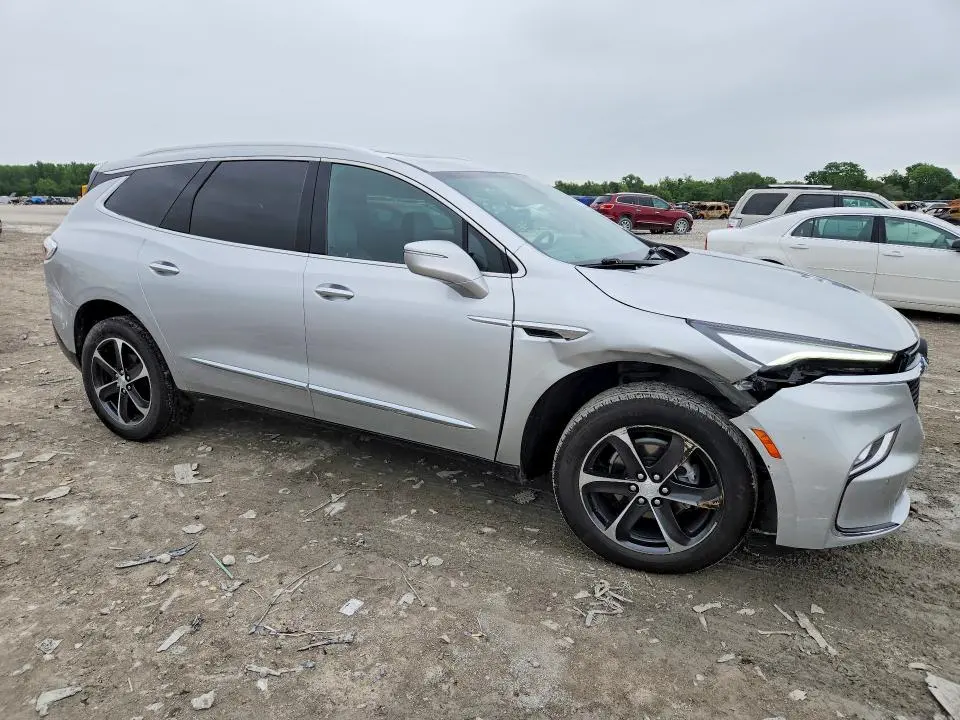 2022 BUICK ENCLAVE ESSENCE  