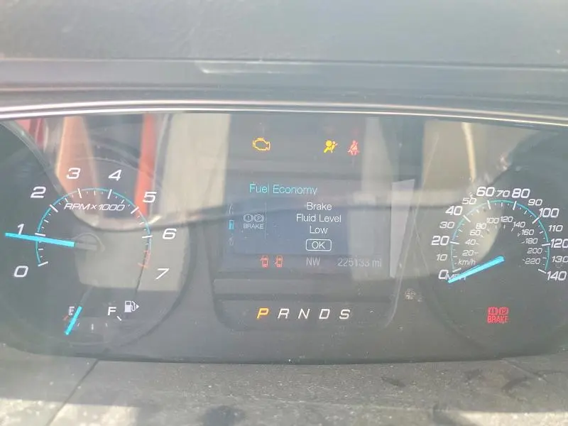 2015 FORD TAURUS SEL  