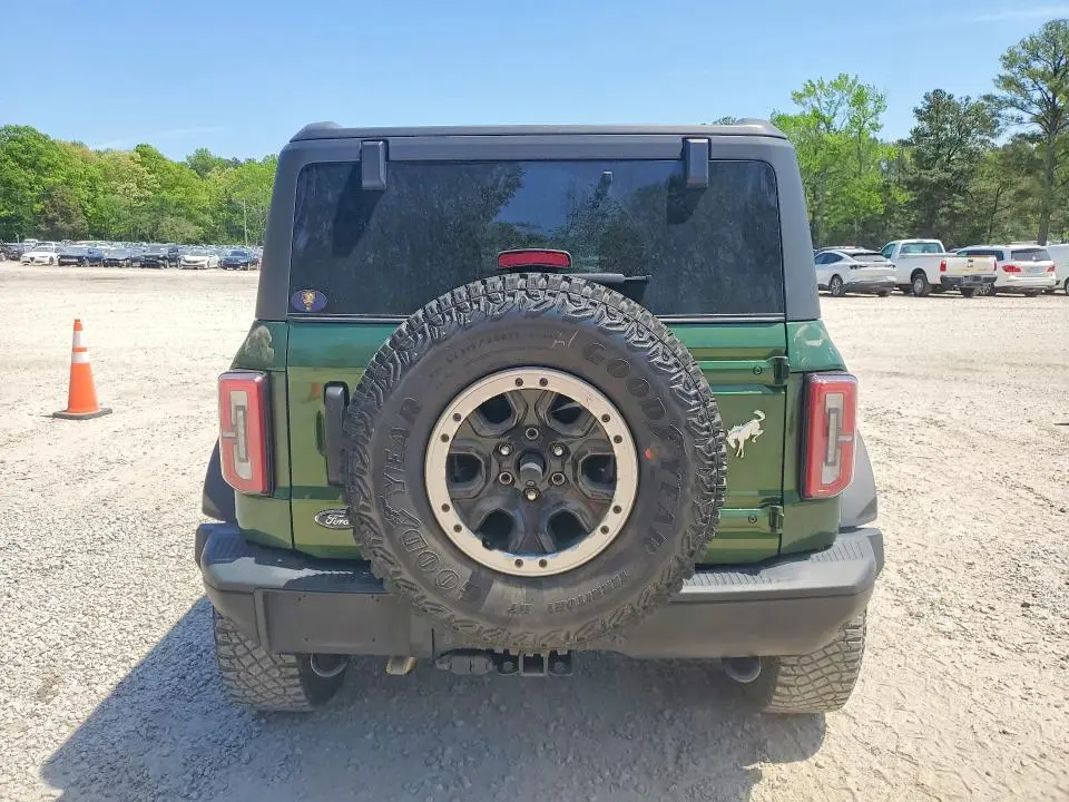 2023 FORD BRONCO BASE  