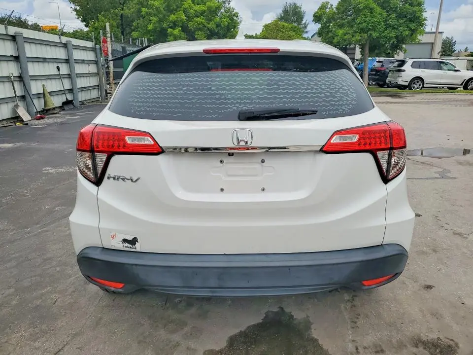 2020 HONDA HR-V LX  