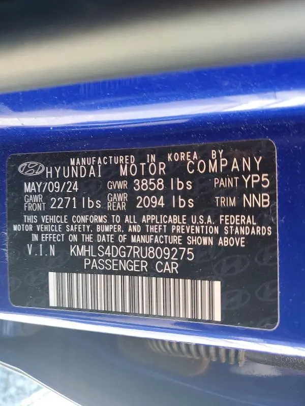 2024 HYUNDAI ELANTRA SEL  
