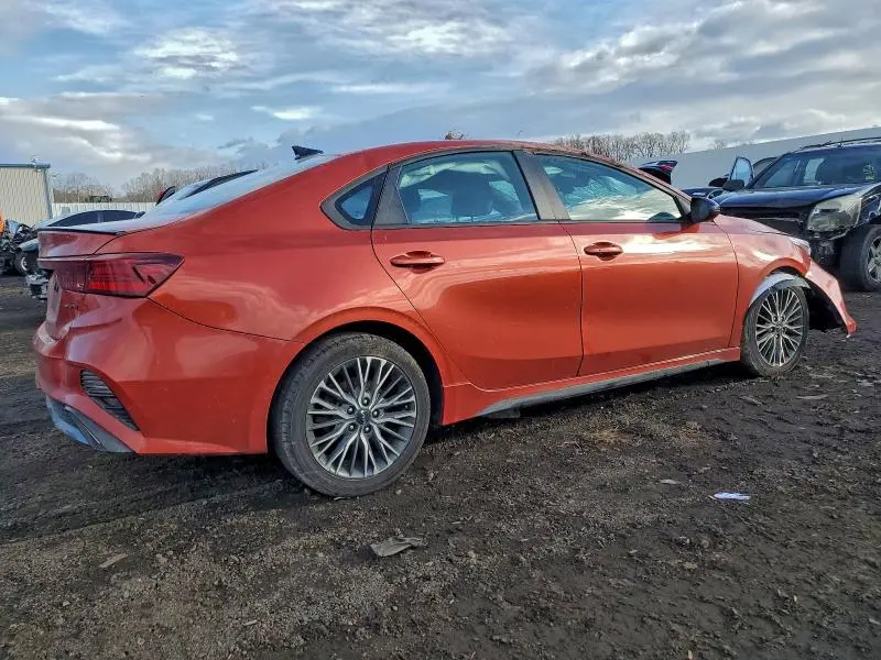 2022 KIA FORTE GT LINE  