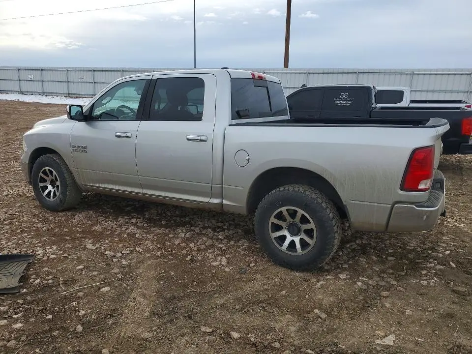 2014 RAM 1500 SLT  