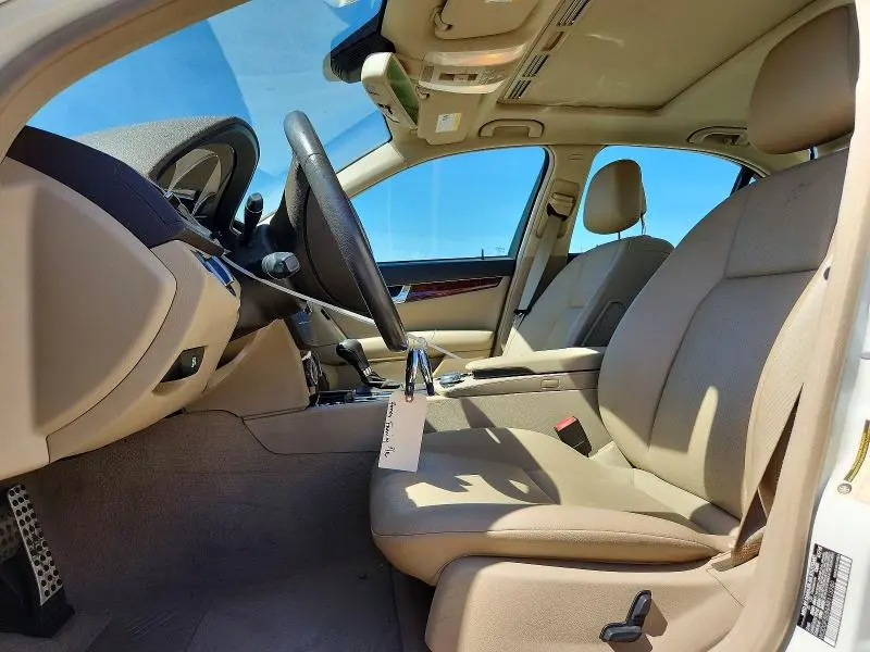 2010 MERCEDES-BENZ C 300  