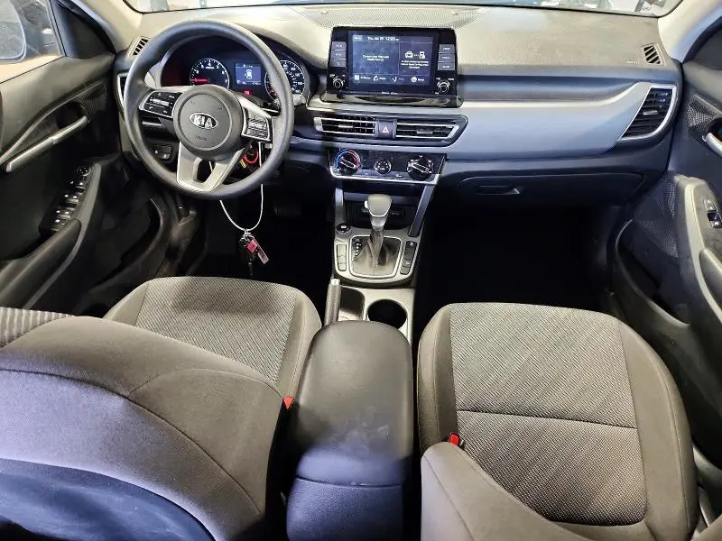 2021 KIA SELTOS LX  