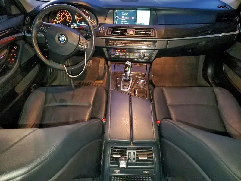 2012 BMW 528 XI  