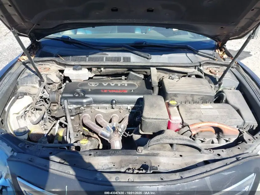 2011 TOYOTA CAMRY HYBRID  