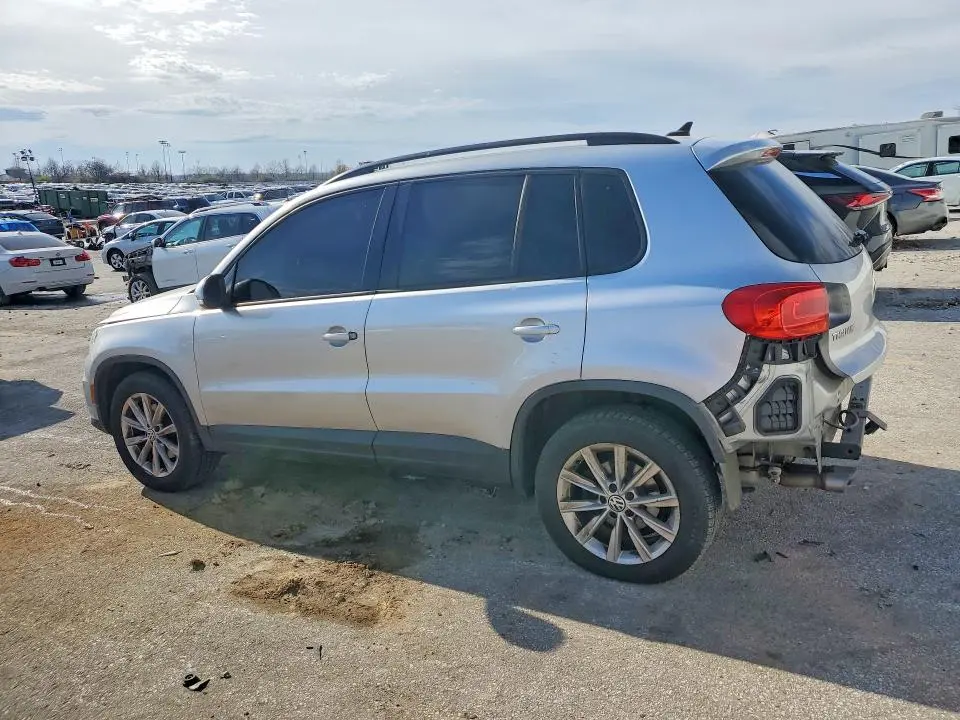 2015 VOLKSWAGEN TIGUAN S  