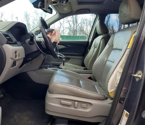 2016 HONDA PILOT ELITE  