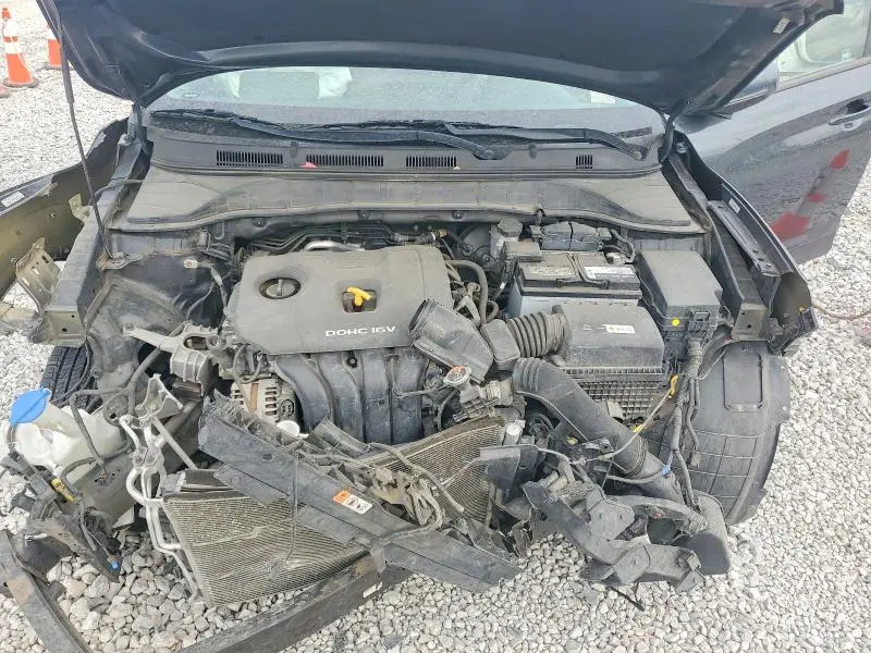 2019 HYUNDAI KONA SE  