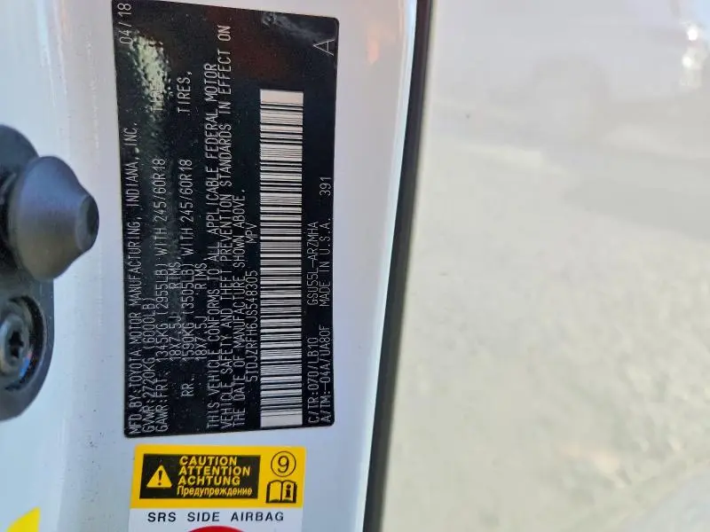 2018 TOYOTA HIGHLANDER SE  